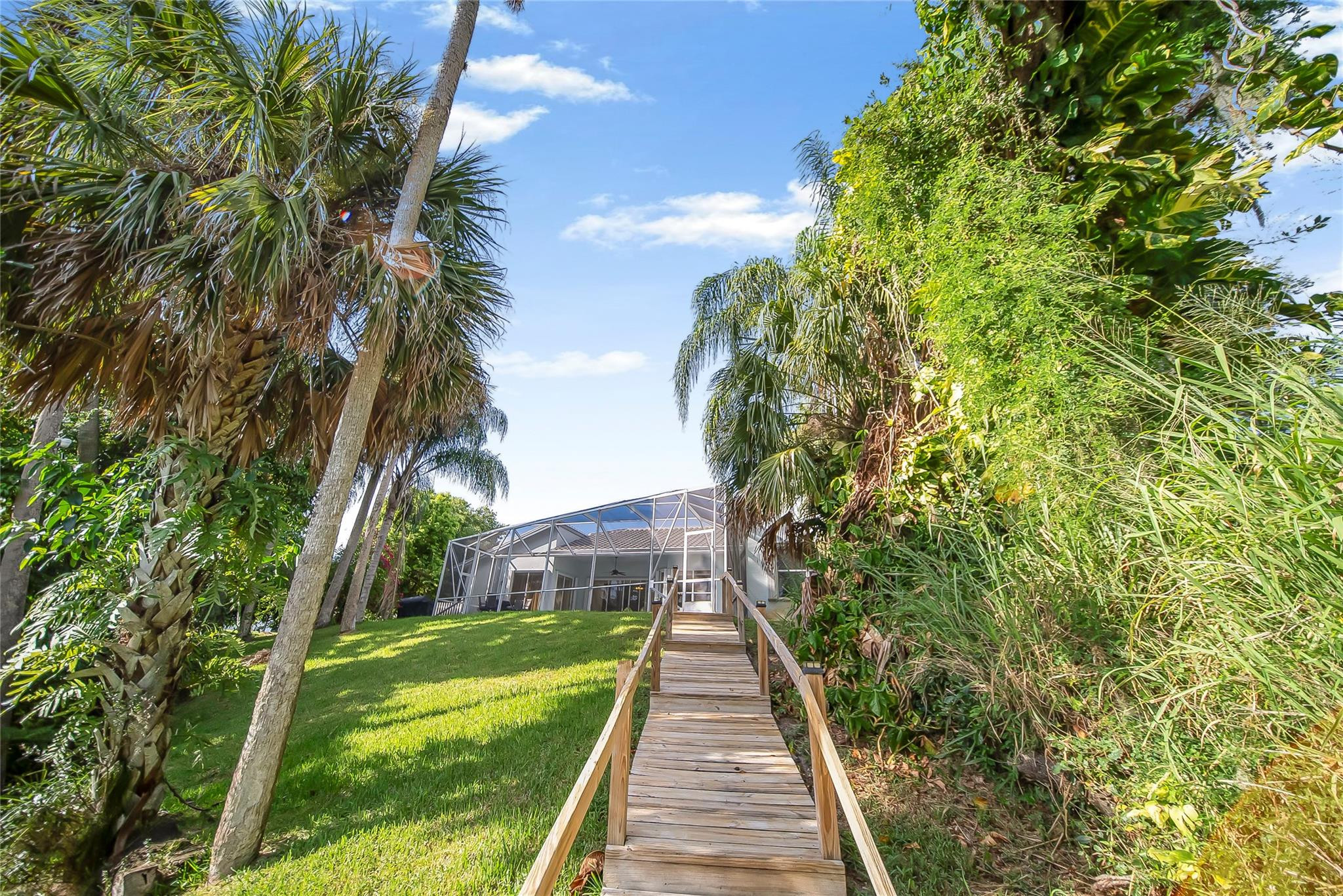 RIVERS EDGE - Residential