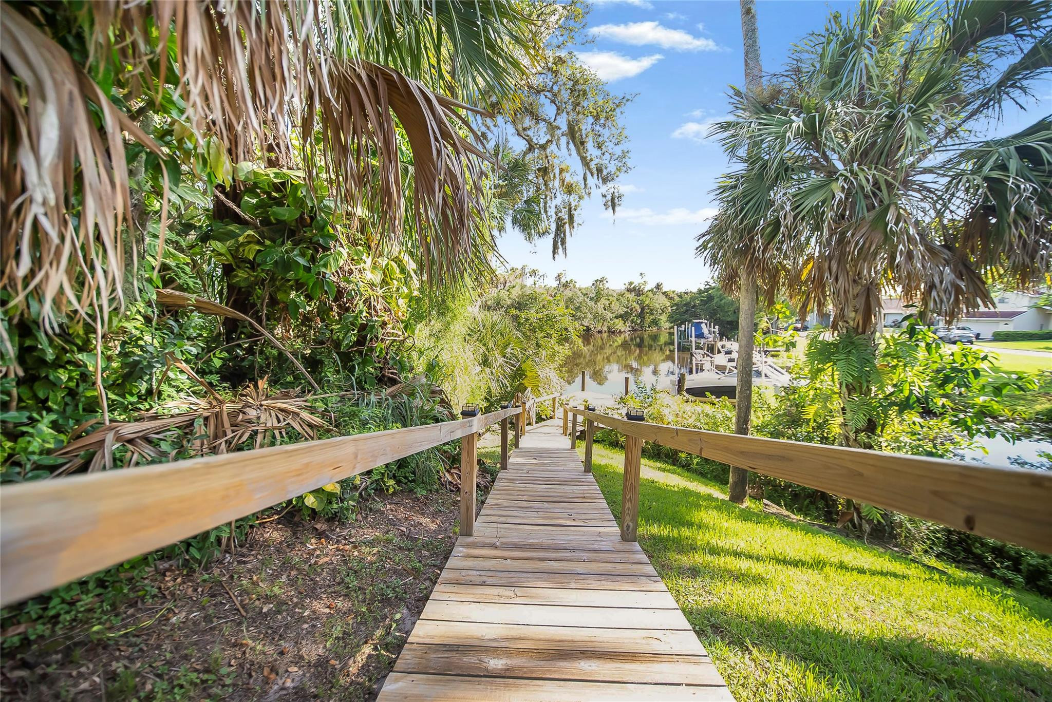 RIVERS EDGE - Residential