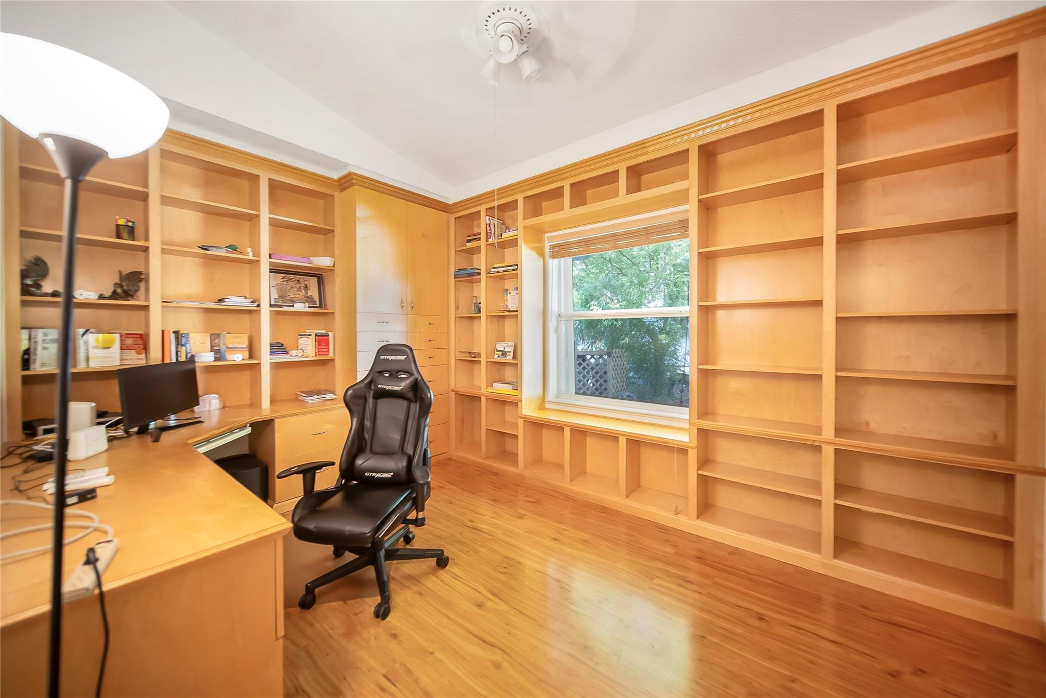 RIVERS EDGE - Residential