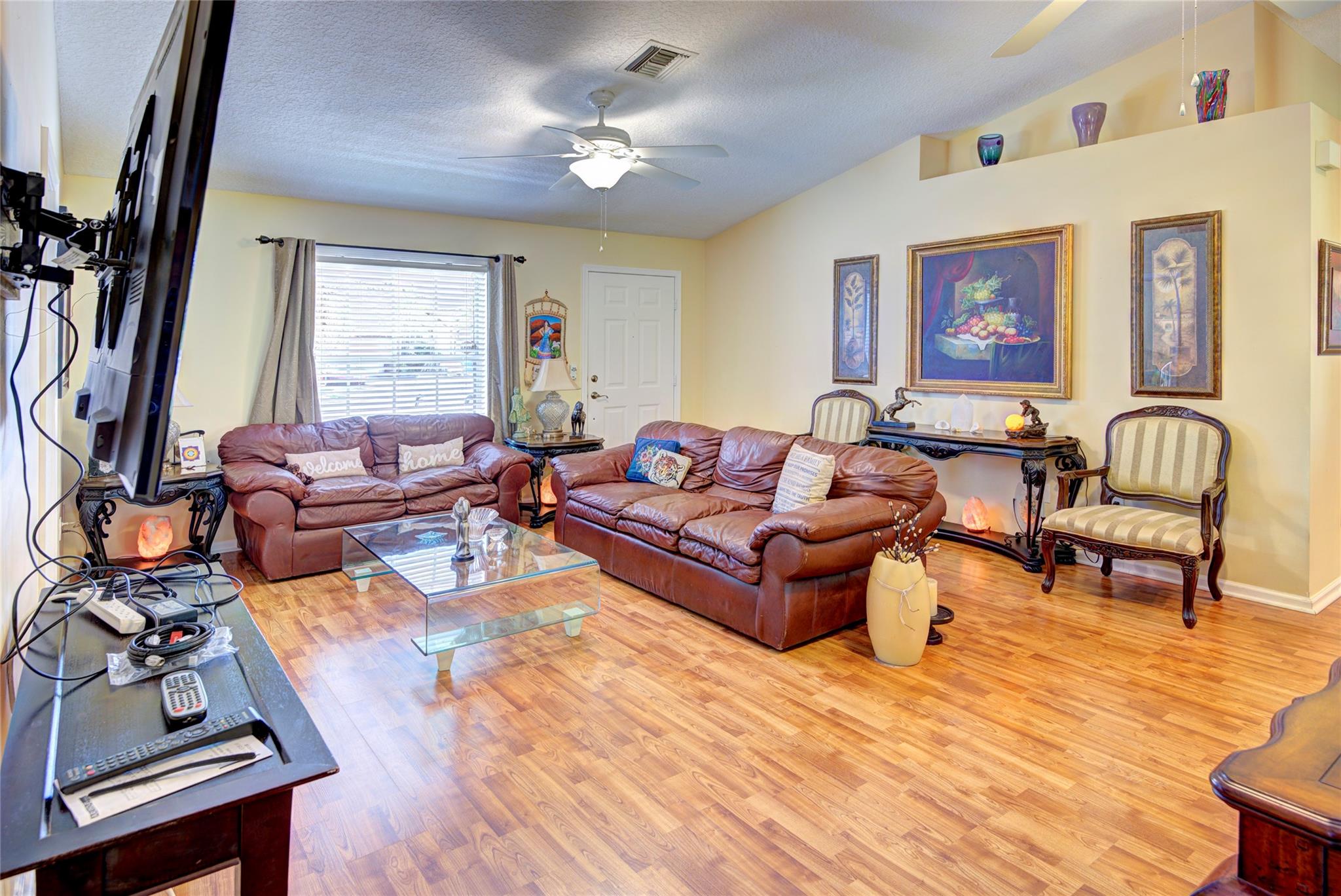 ROYAL PINES ESTATES - Residential Lease