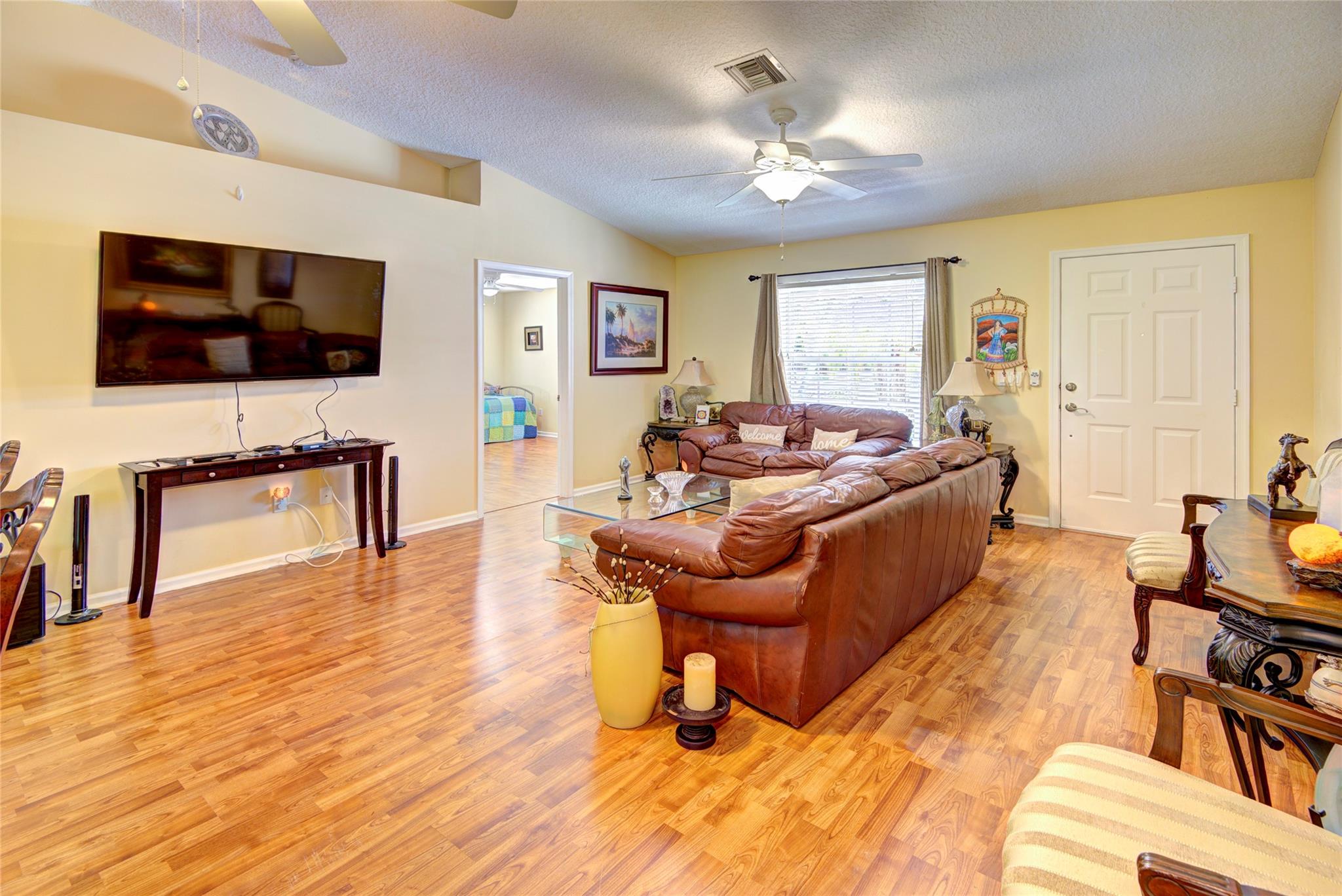 ROYAL PINES ESTATES - Residential Lease