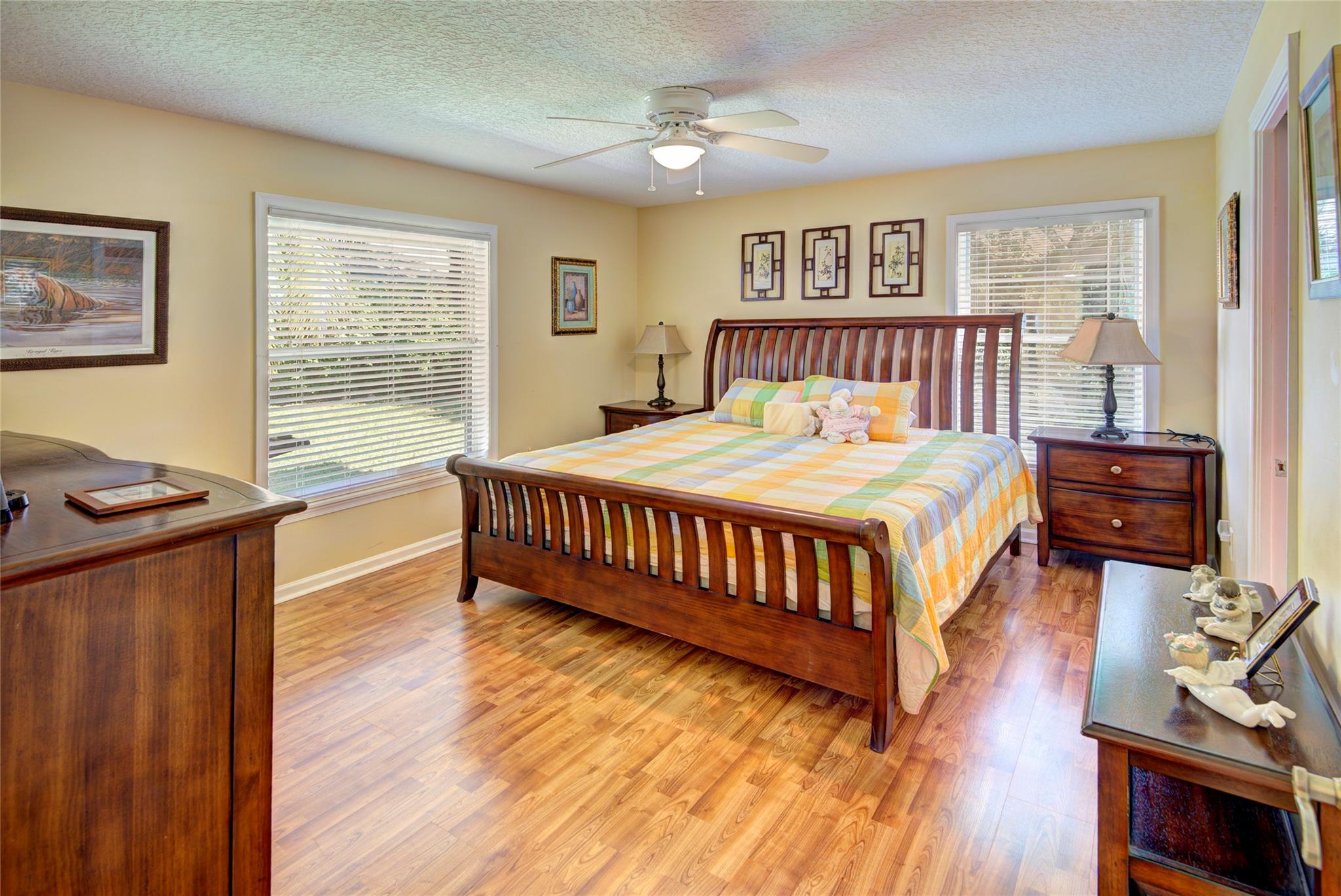 ROYAL PINES ESTATES - Residential Lease