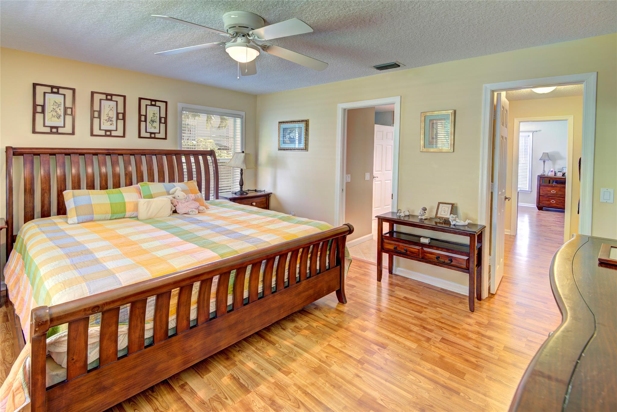 ROYAL PINES ESTATES - Residential Lease