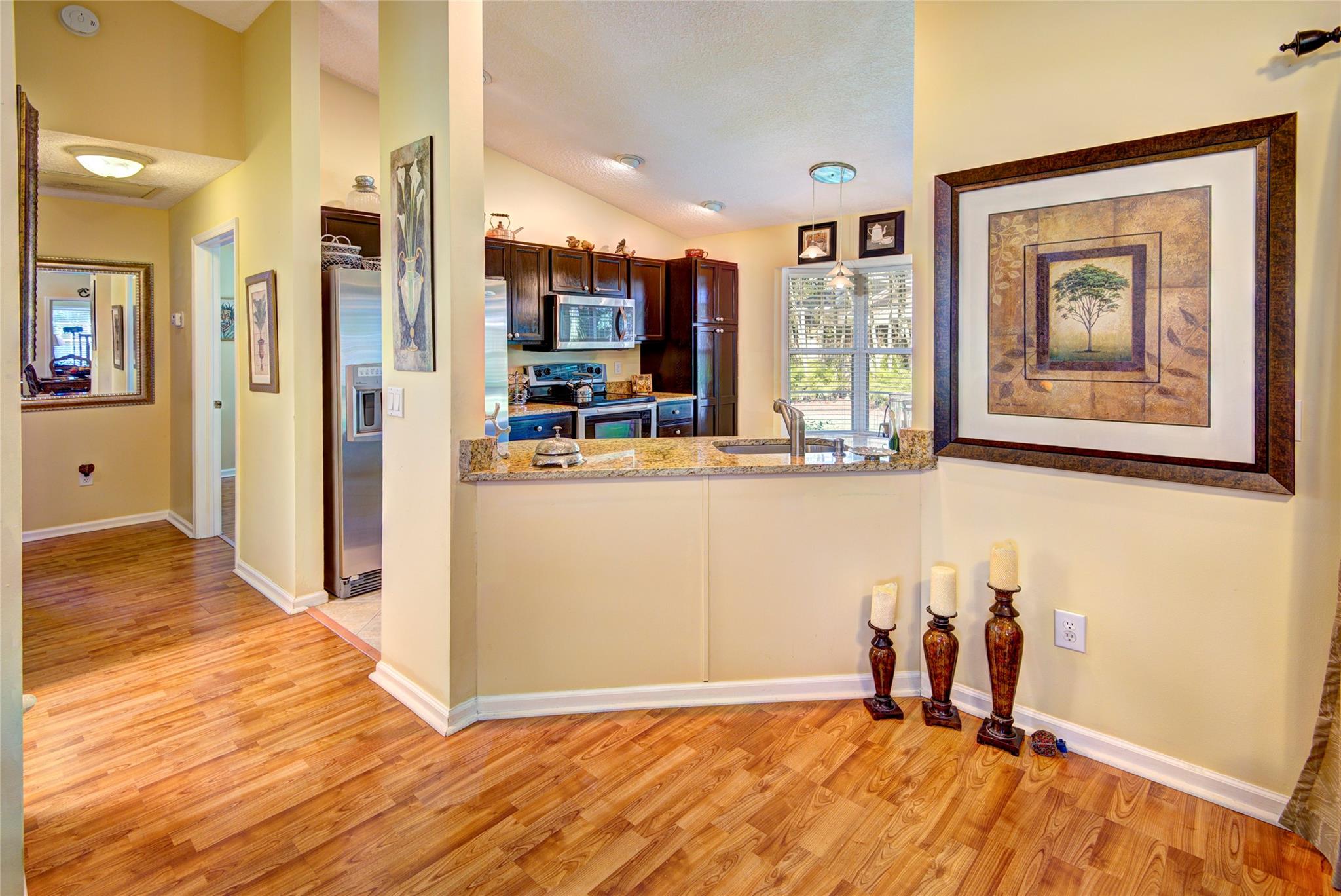 ROYAL PINES ESTATES - Residential Lease