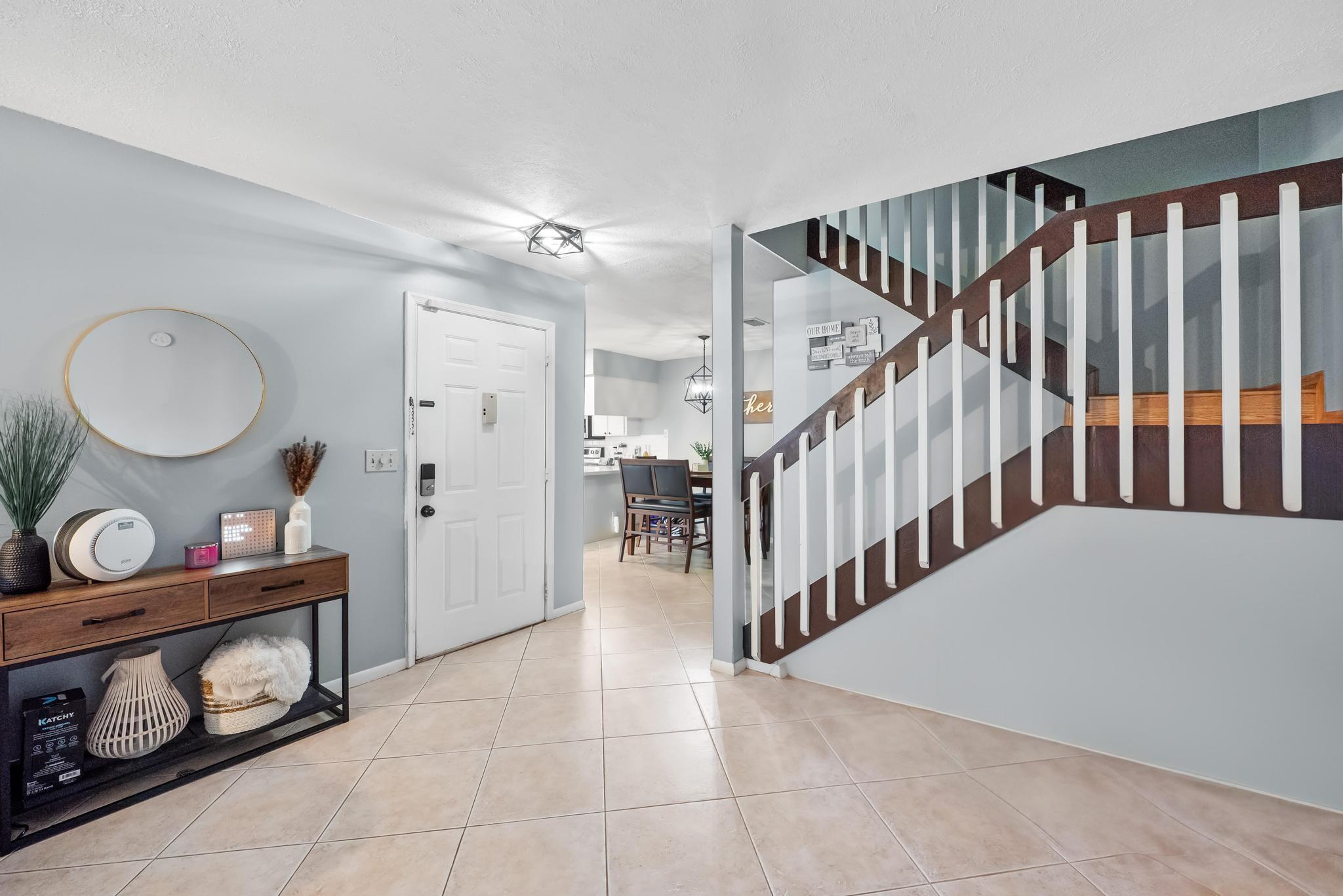 2670 NW 99th Ave