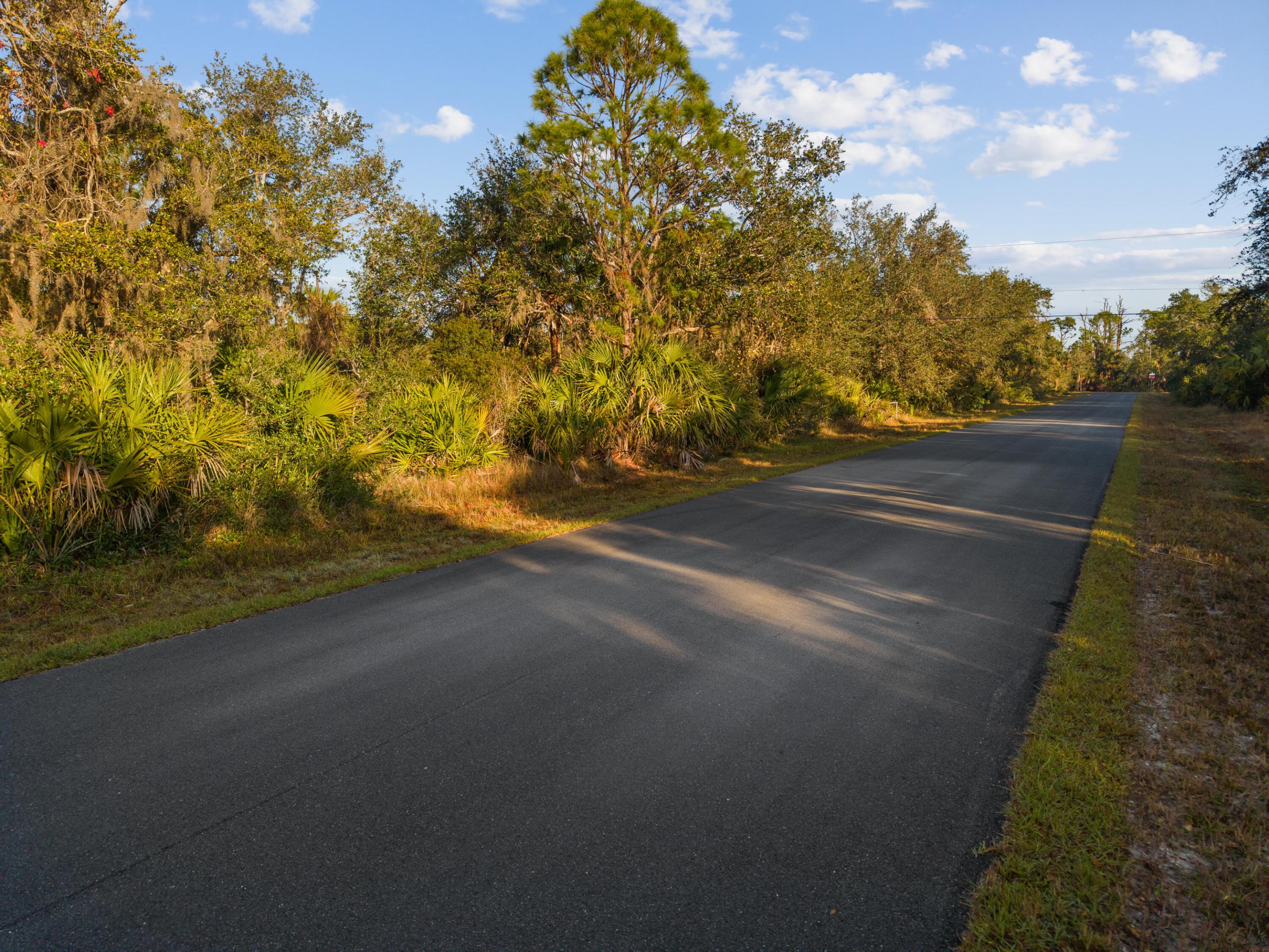 PORT CHARLOTTE SEC 8 - Land