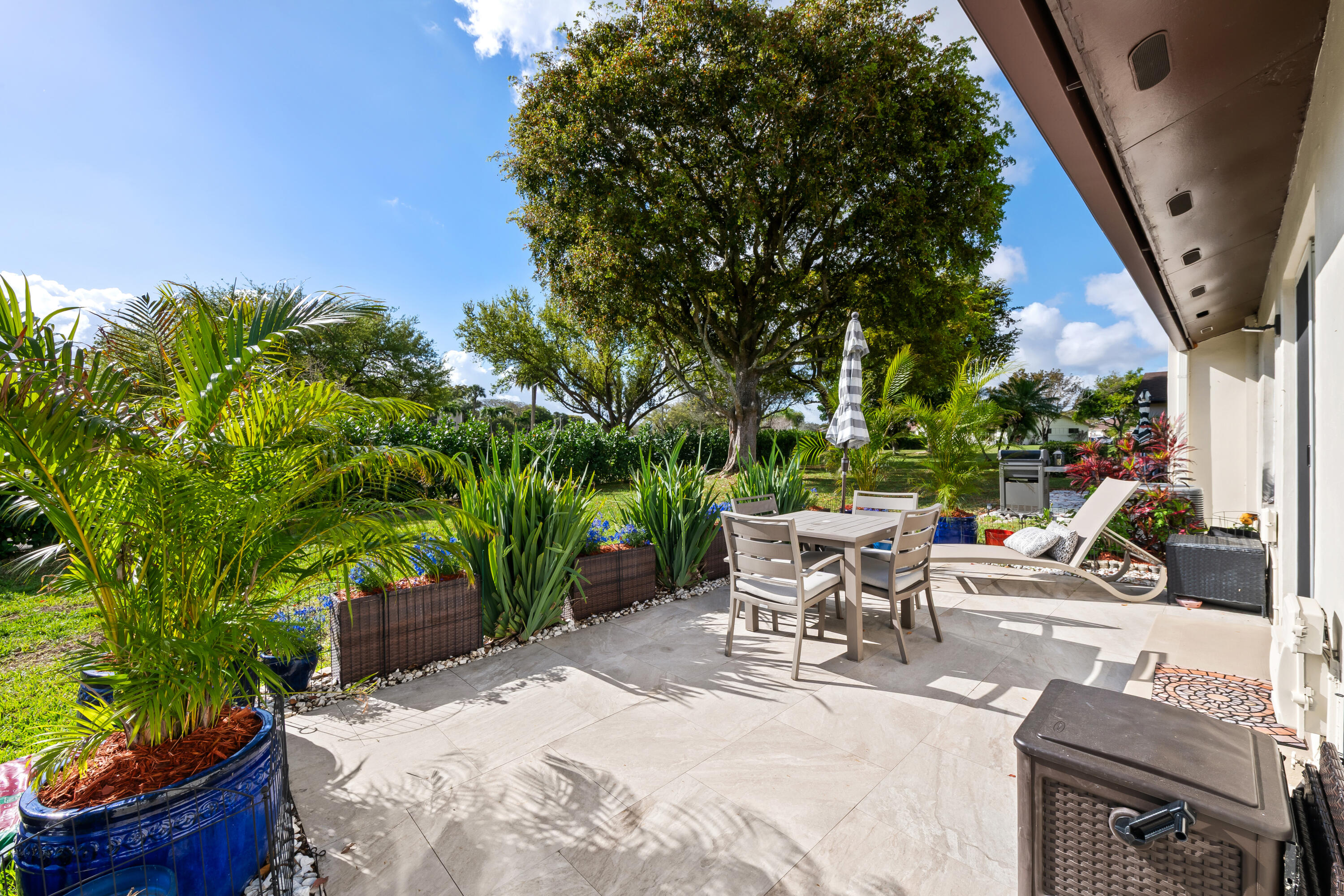 KINGS POINT 4 - Residential