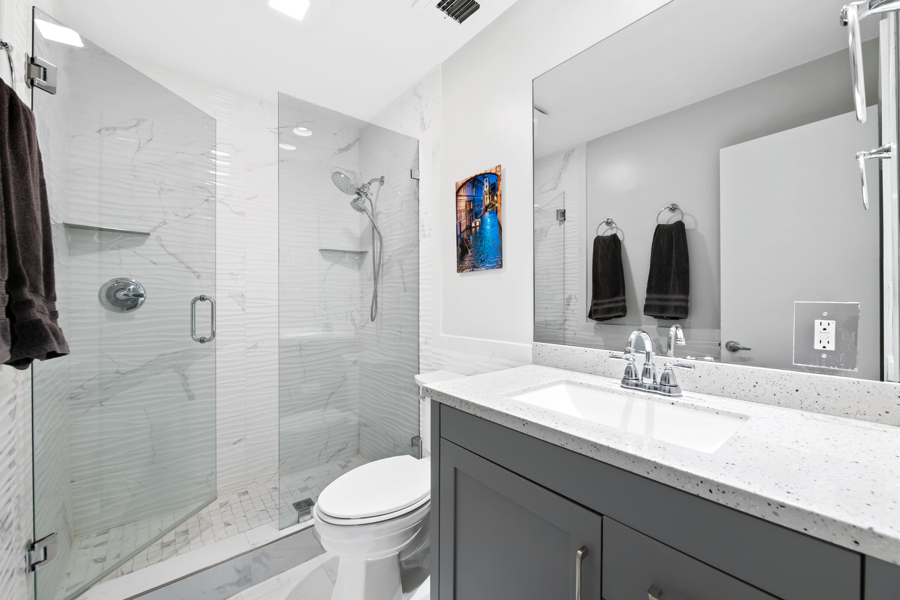 KINGS POINT 4 - Residential