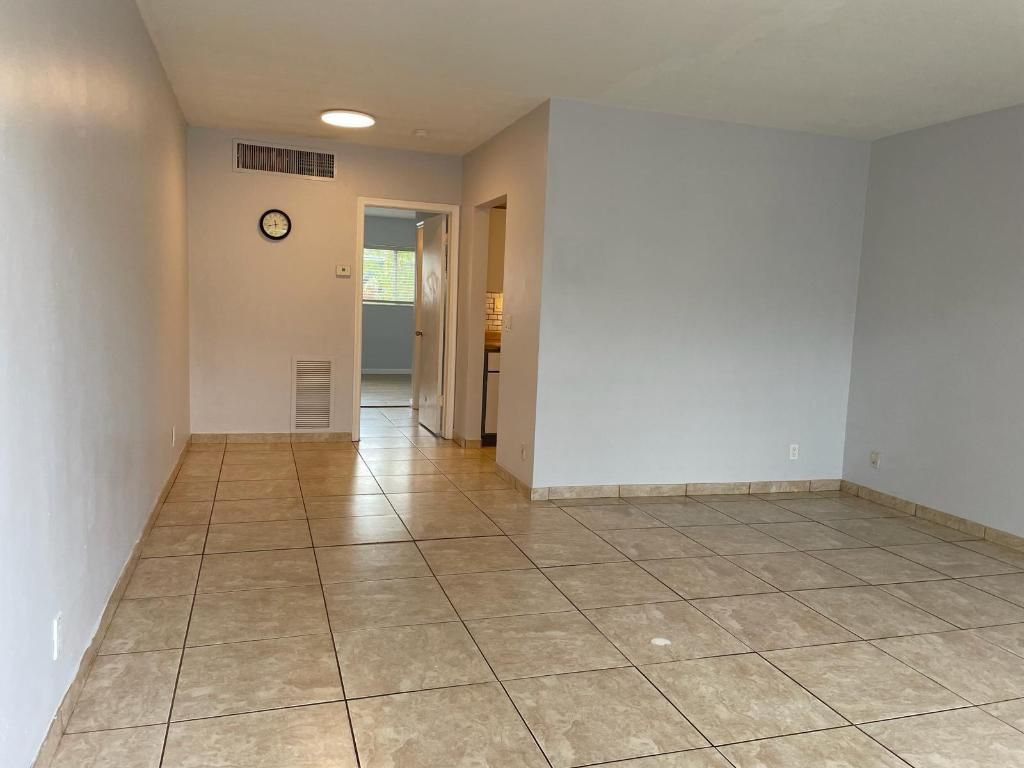 Photo of 2309 S Federal Highway #6, Boynton Beach, FL 33435 (MLS # R10967025)