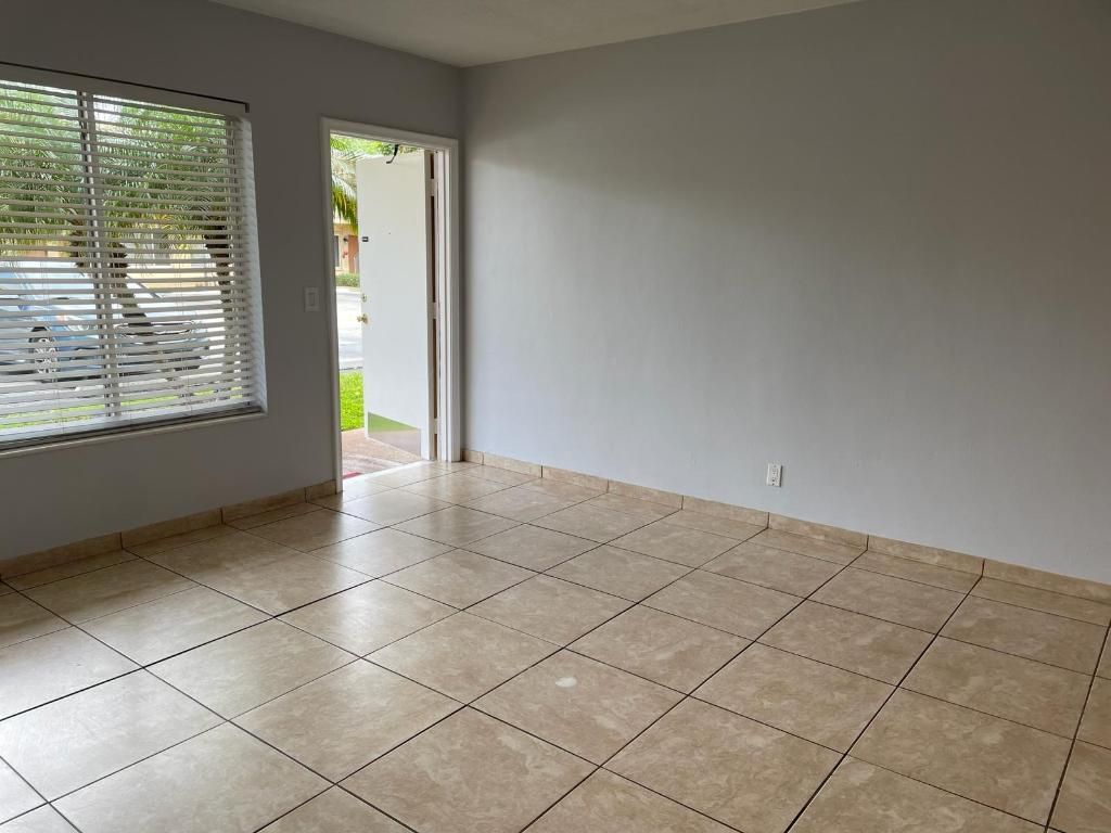 Photo of 2309 S Federal Highway #6, Boynton Beach, FL 33435 (MLS # R10967025)