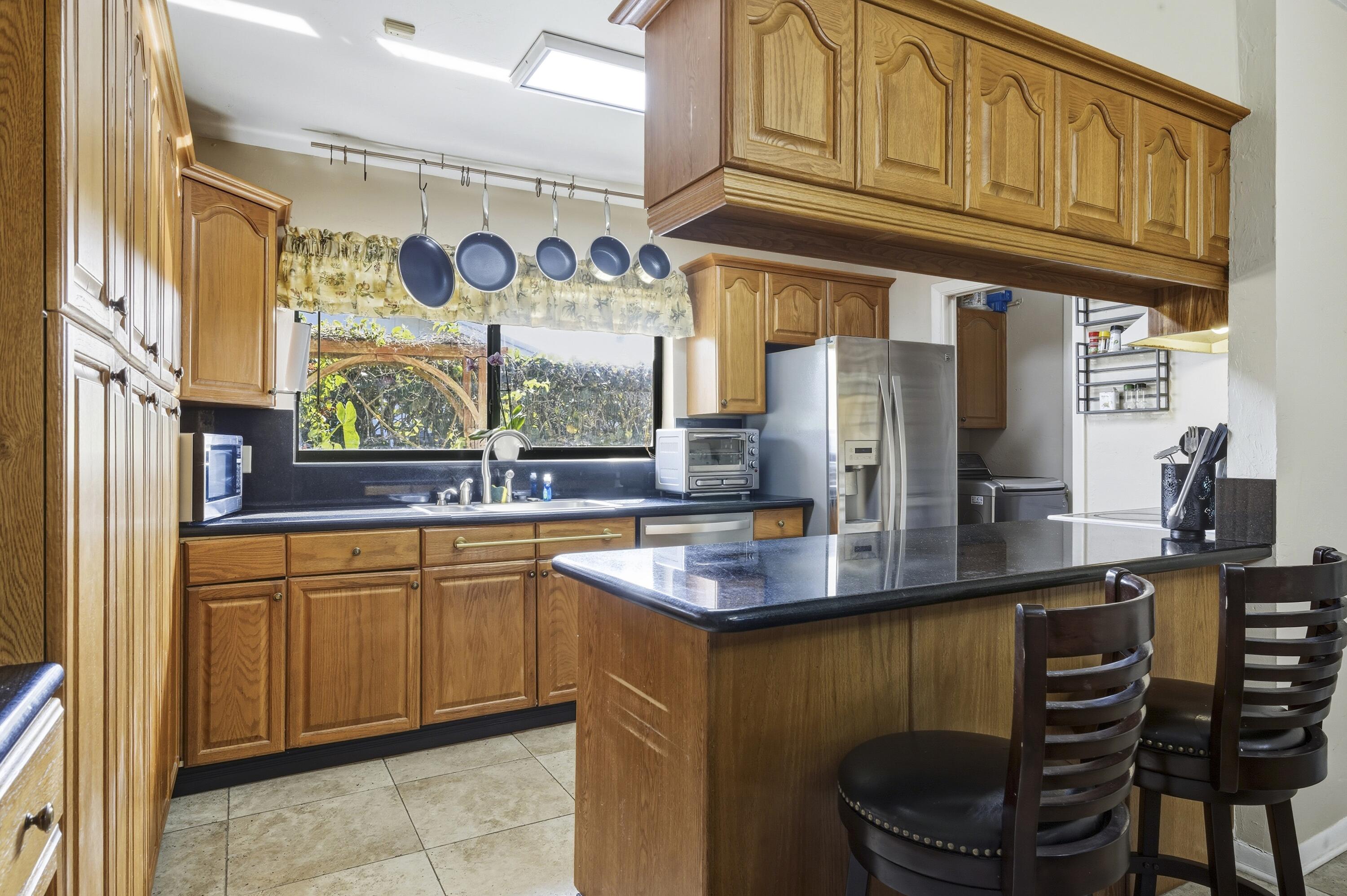 NORTH PALM BEACH VILLAGE OF 2 - Residential