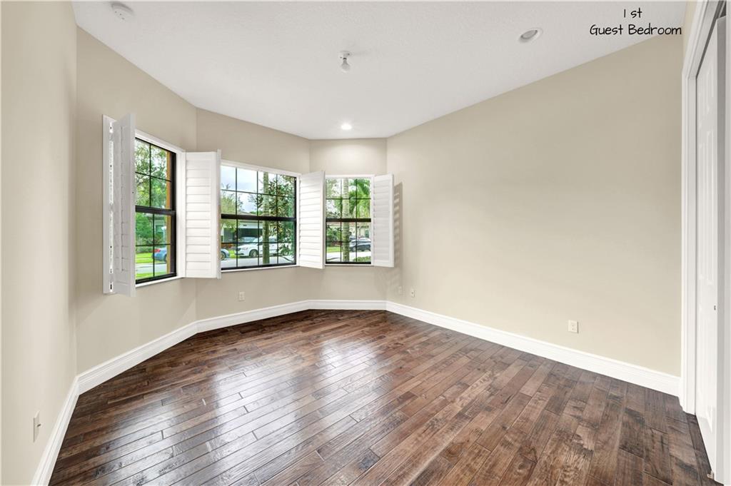 Seven Bridges - Residential