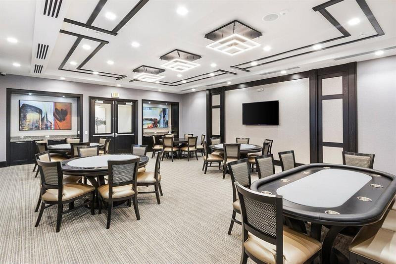 Seven Bridges - Residential