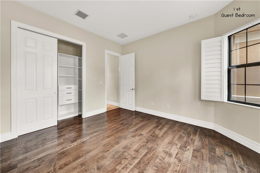 Seven Bridges - Residential