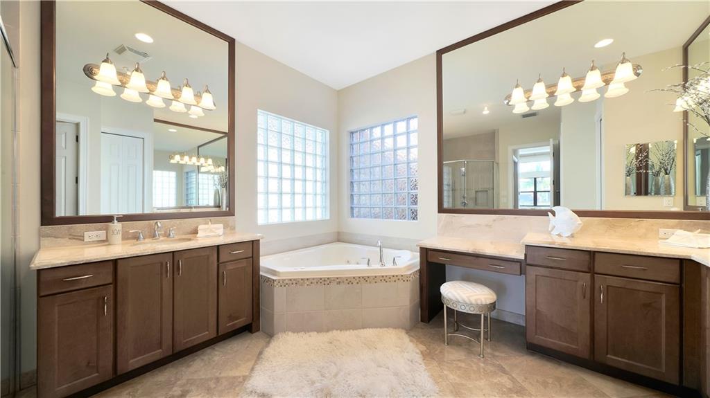 Seven Bridges - Residential