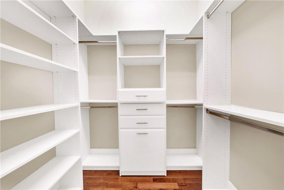 Seven Bridges - Residential