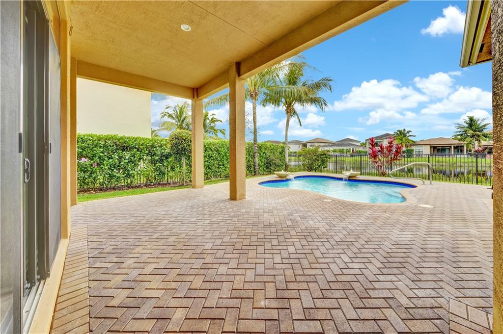 Seven Bridges - Residential