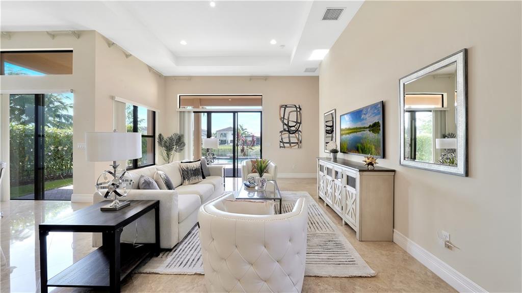 Seven Bridges - Residential