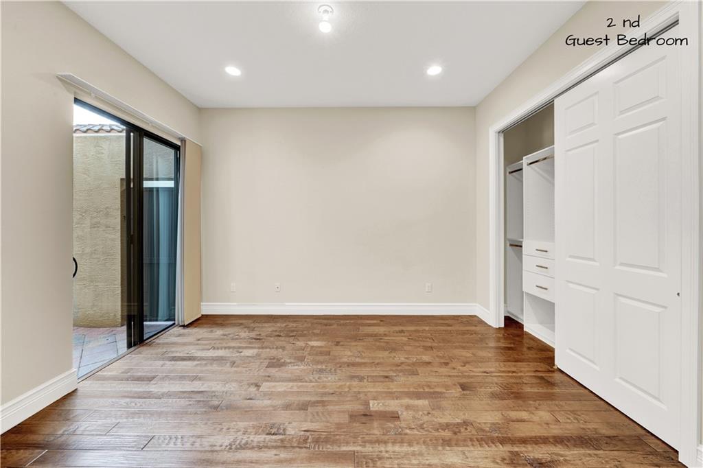 Seven Bridges - Residential