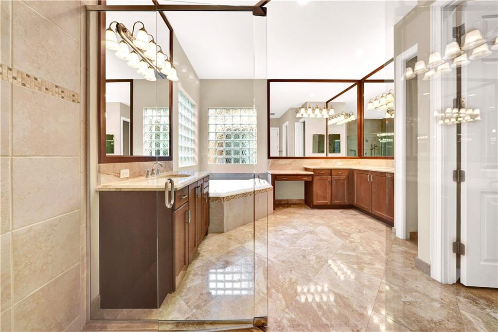 Seven Bridges - Residential