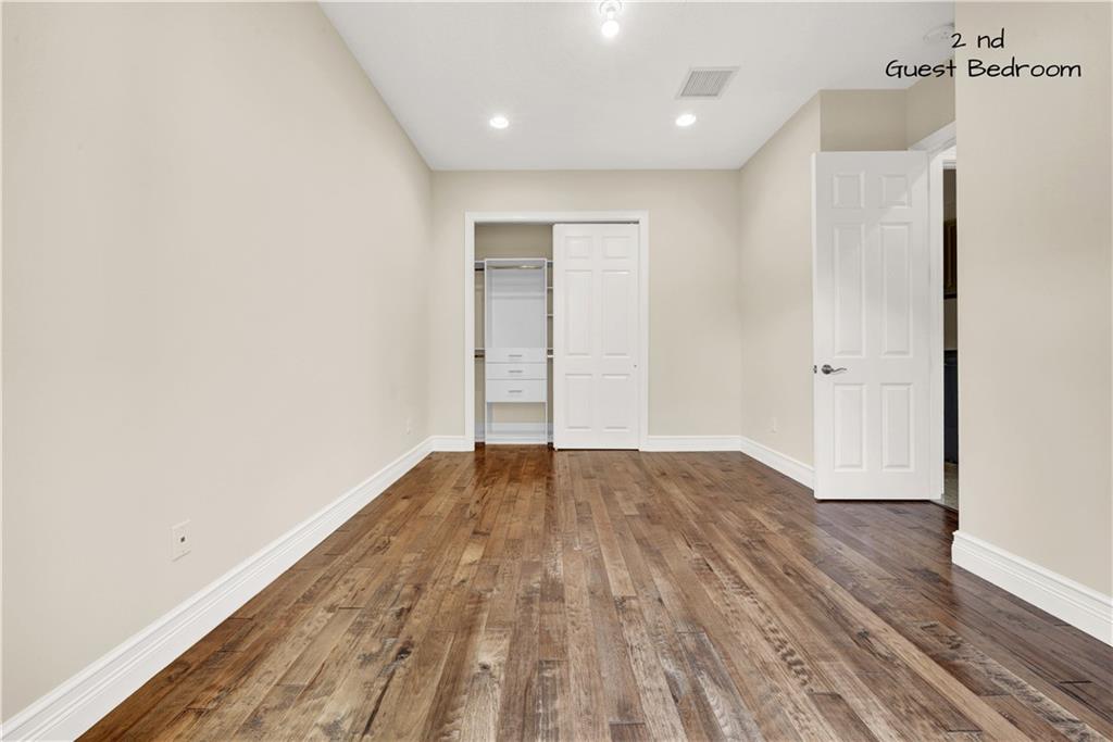 Seven Bridges - Residential