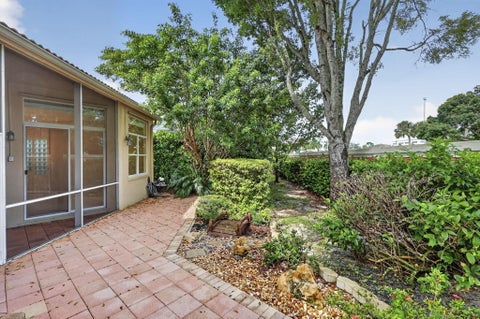 Tiny photo for 9937 Via Elegante, Wellington, FL 33411 (MLS # B26080279)
