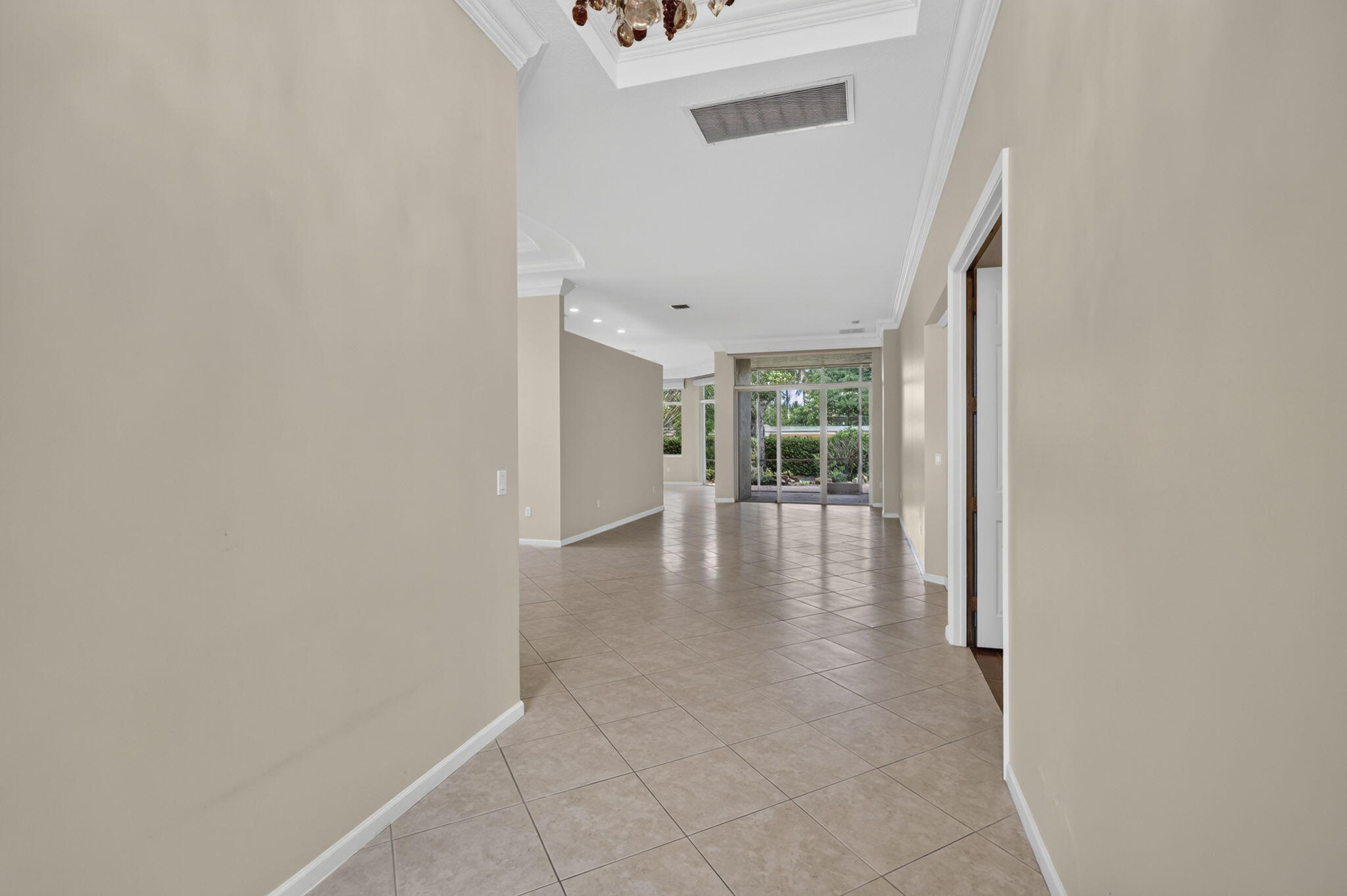 Properties 9937 Via Elegante