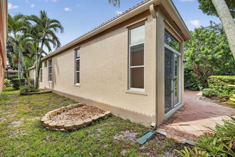 Tiny photo for 9937 Via Elegante, Wellington, FL 33411 (MLS # B26080279)