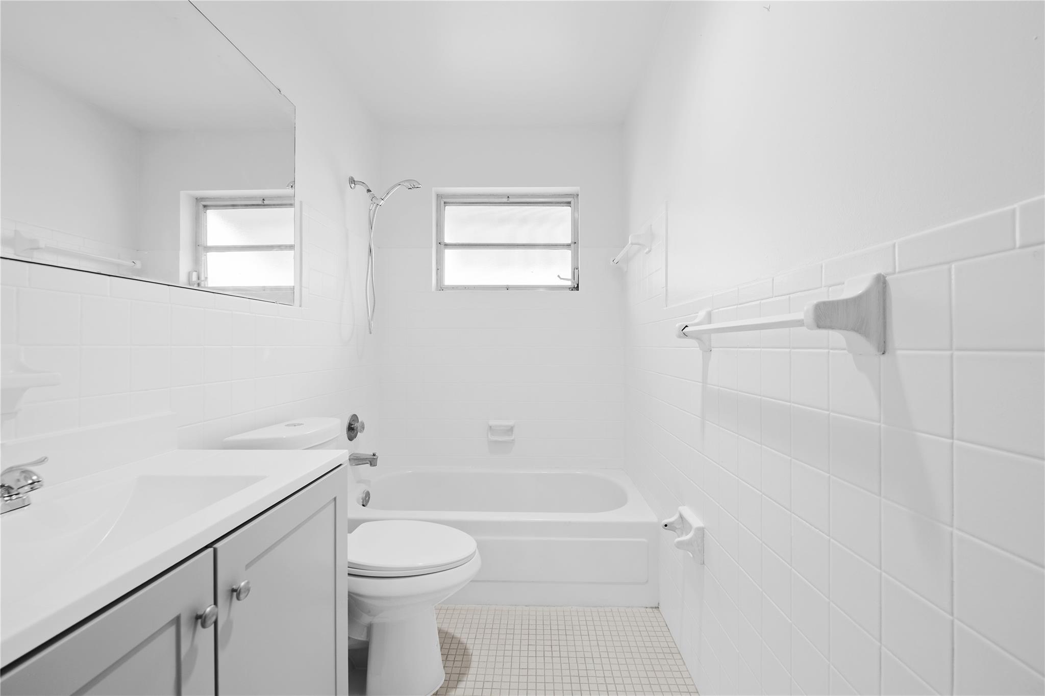 Paradise Gardens Sec 3 72 - Residential