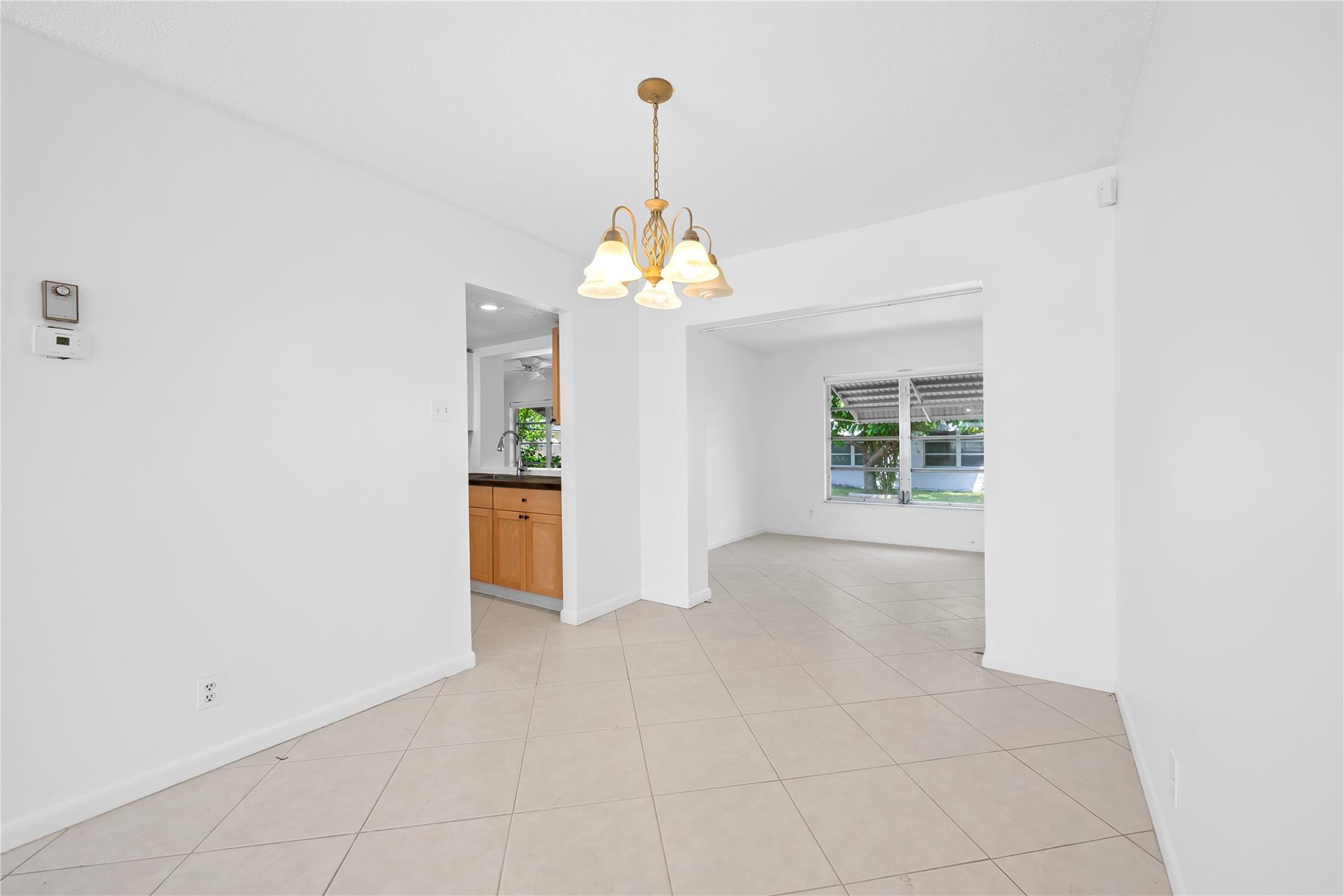 Paradise Gardens Sec 3 72 - Residential