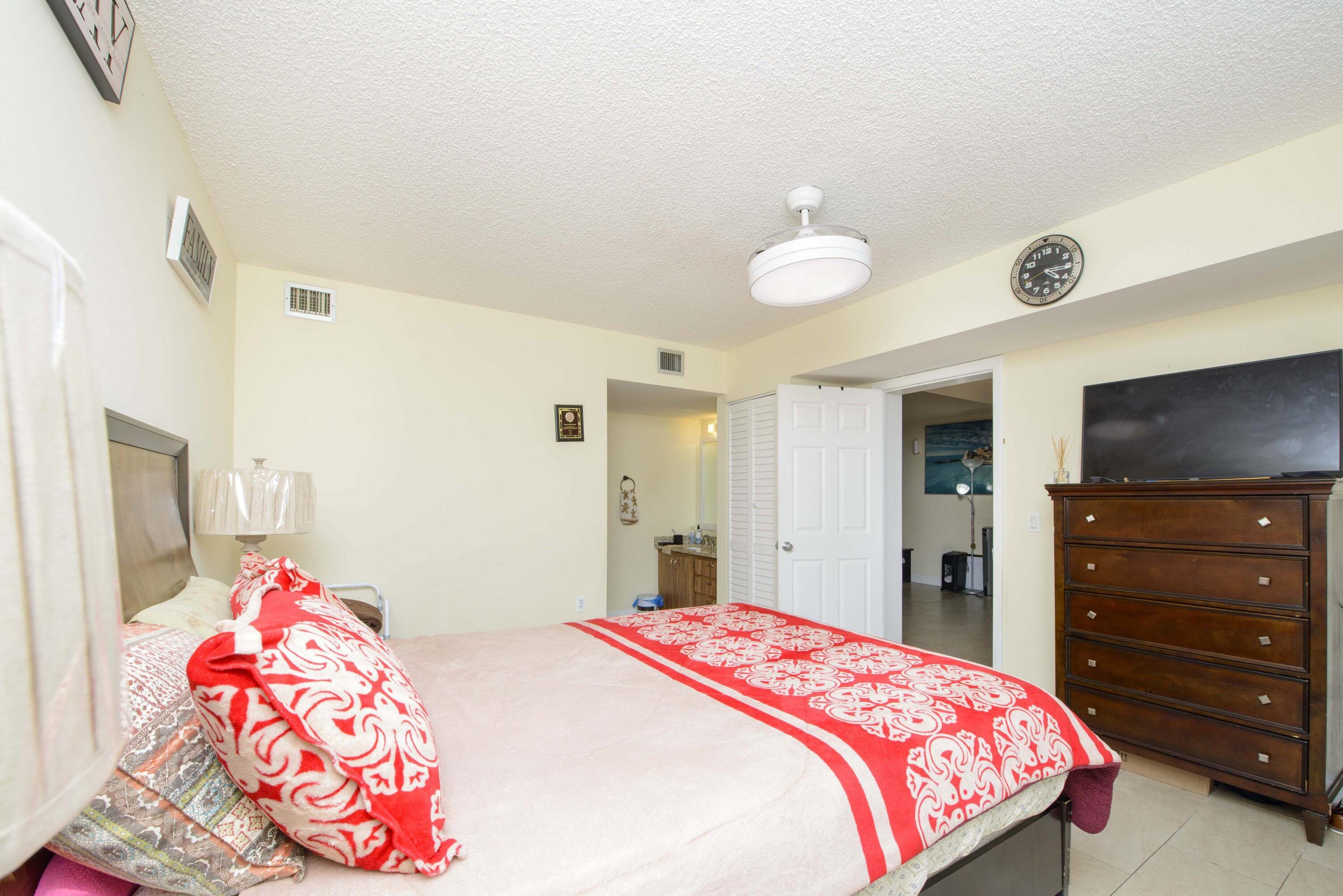 WHITEHALL VILLAGE - Residential