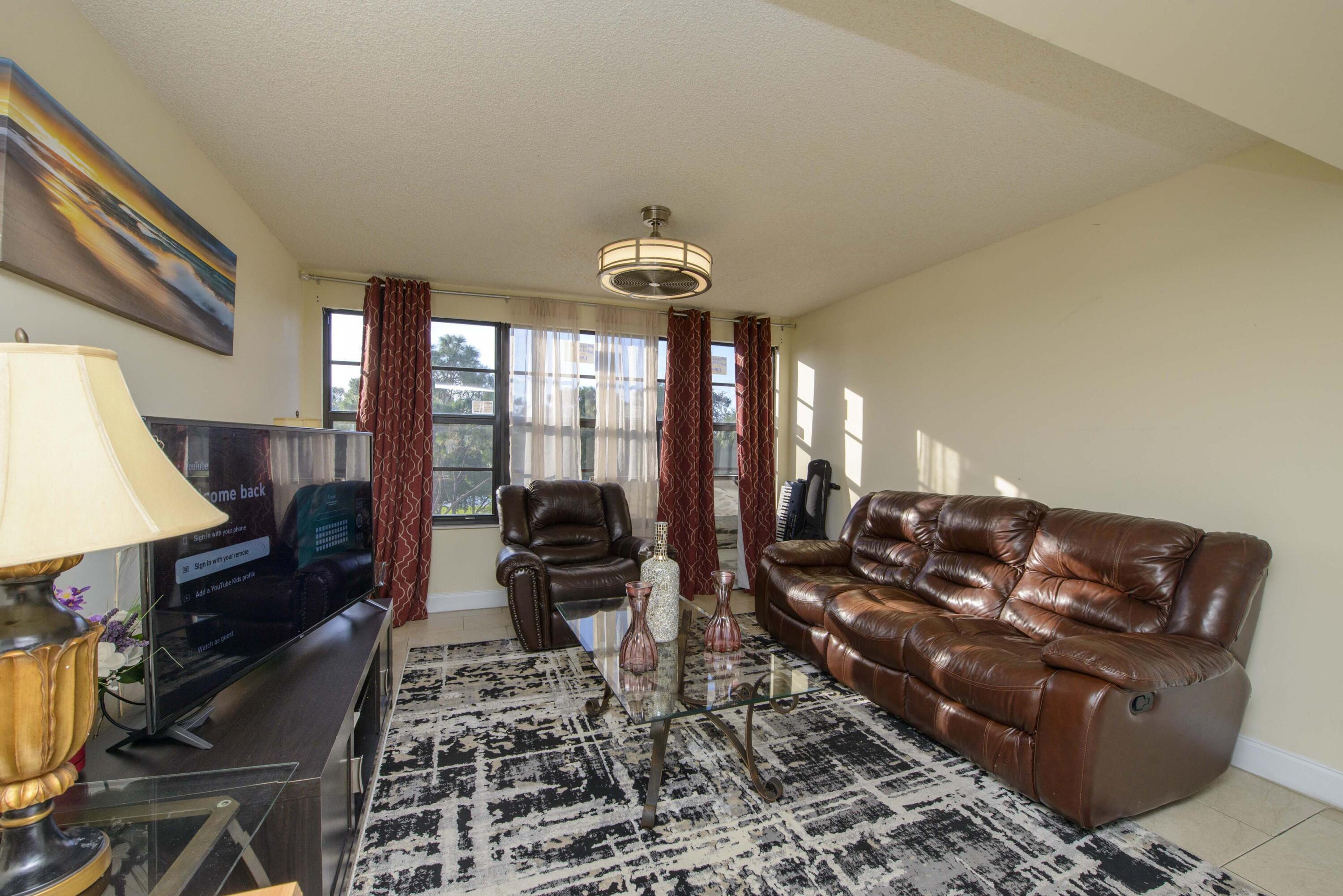 WHITEHALL VILLAGE - Residential