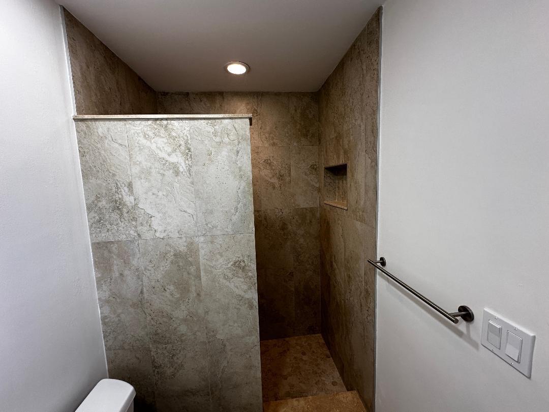 Delray Manors - Residential Lease