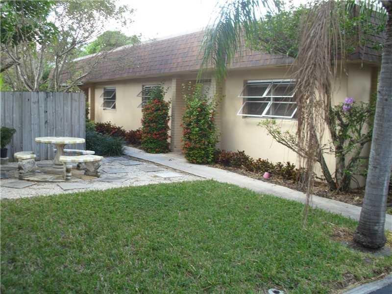 Delray Manors - Residential Lease