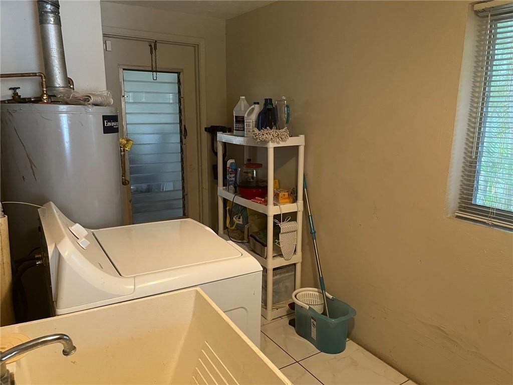 Lyons Park First Add 40-2 - Residential