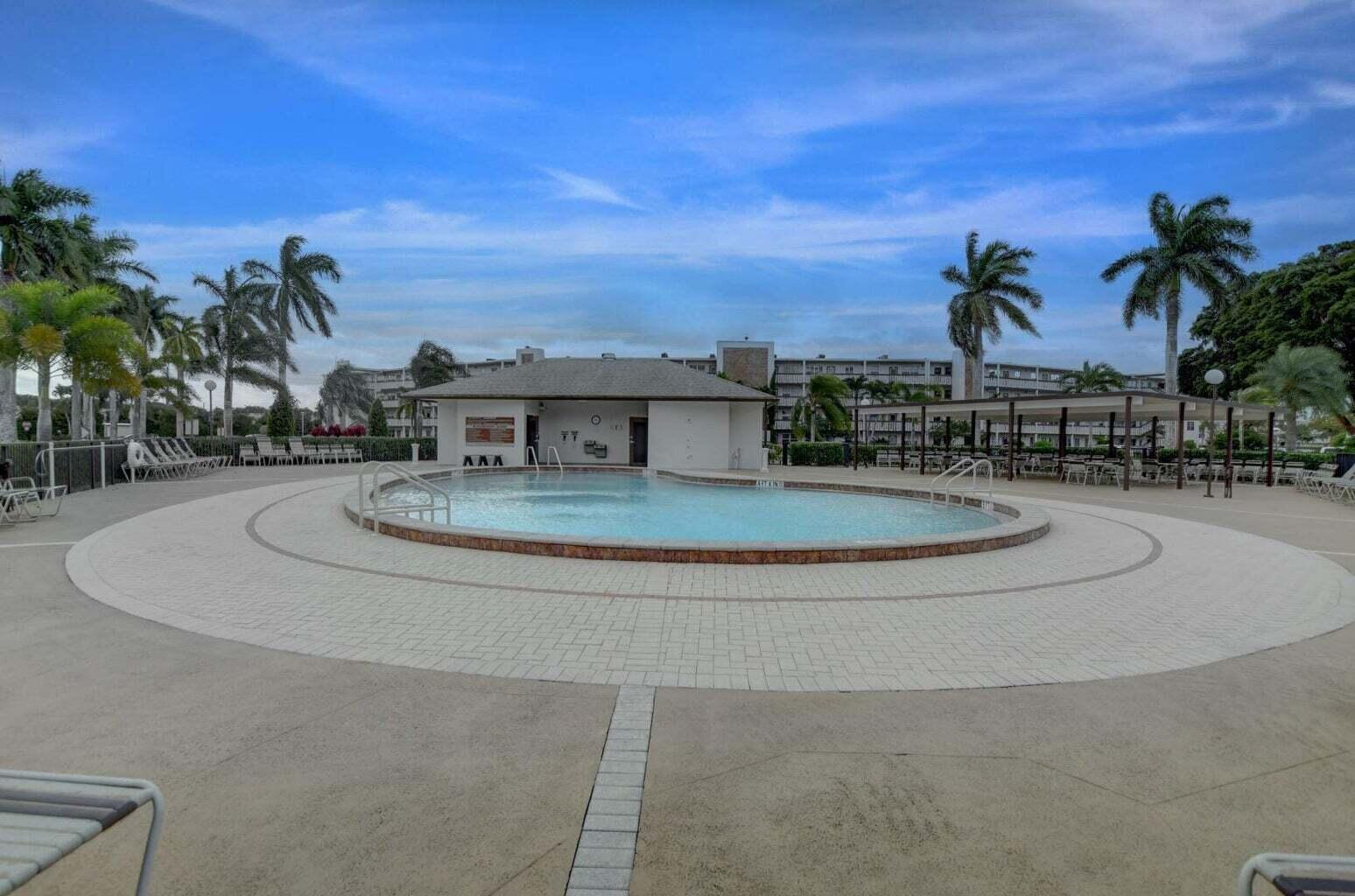 HYTHE AT CENTURY VILLAGE CONDO - Residential