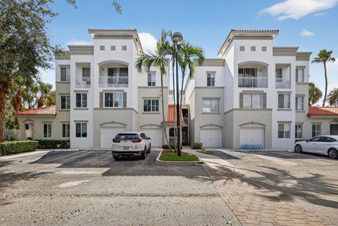 Photo of 11011 Legacy Lane #105, Palm Beach Gardens, FL 33410 (MLS # R11135833)