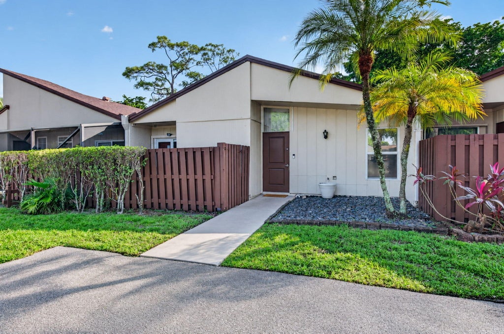 Photo of 11662 Timbers Way, Boca Raton, FL 33428 (MLS # B26086318)