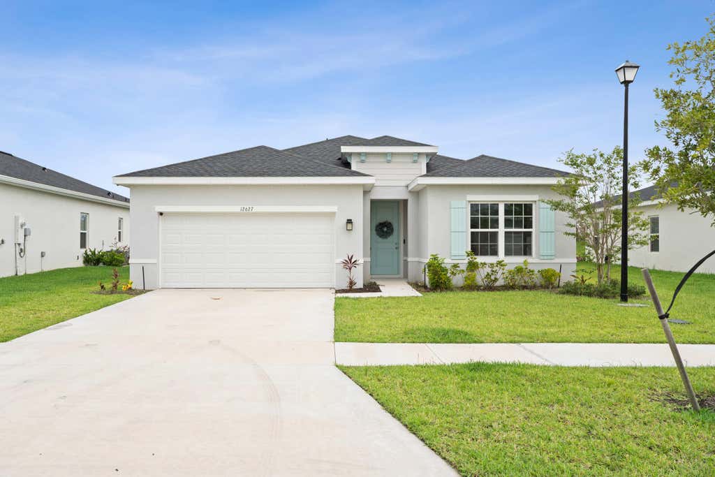 Photo of 12627 SW Forli Way, Port Saint Lucie, FL 34987 (MLS # B26045814)