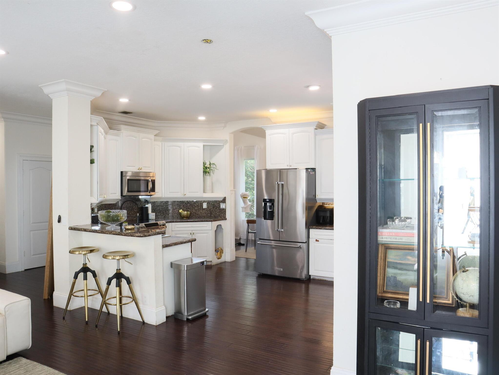 9792 Vineyard Court
