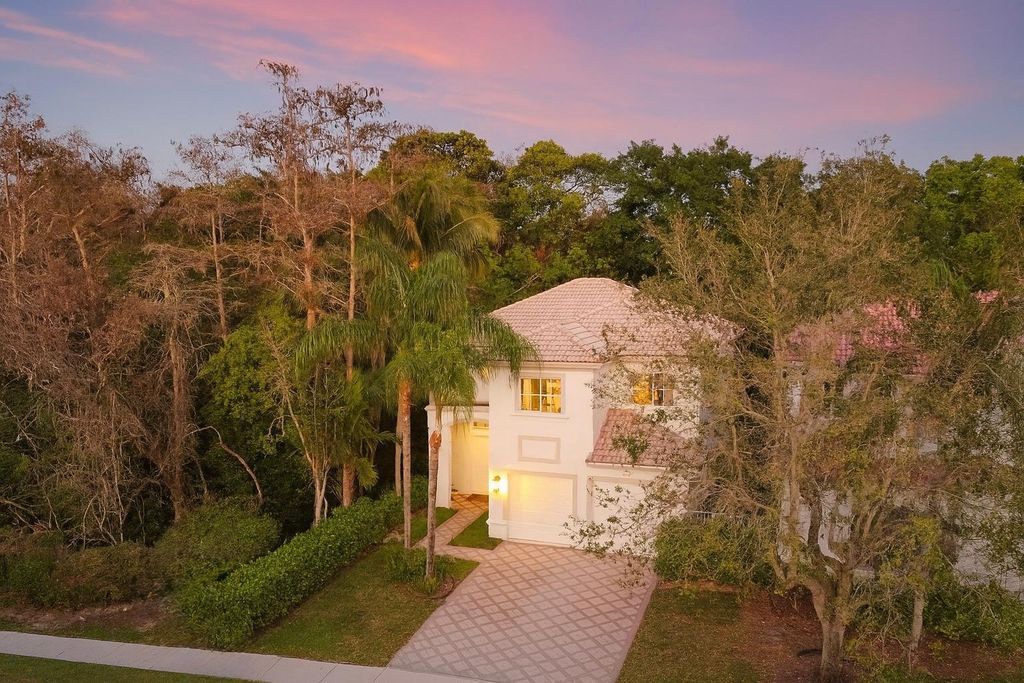 Photo of 9792 Vineyard Court, Boca Raton, FL 33428 (MLS # R11107610)