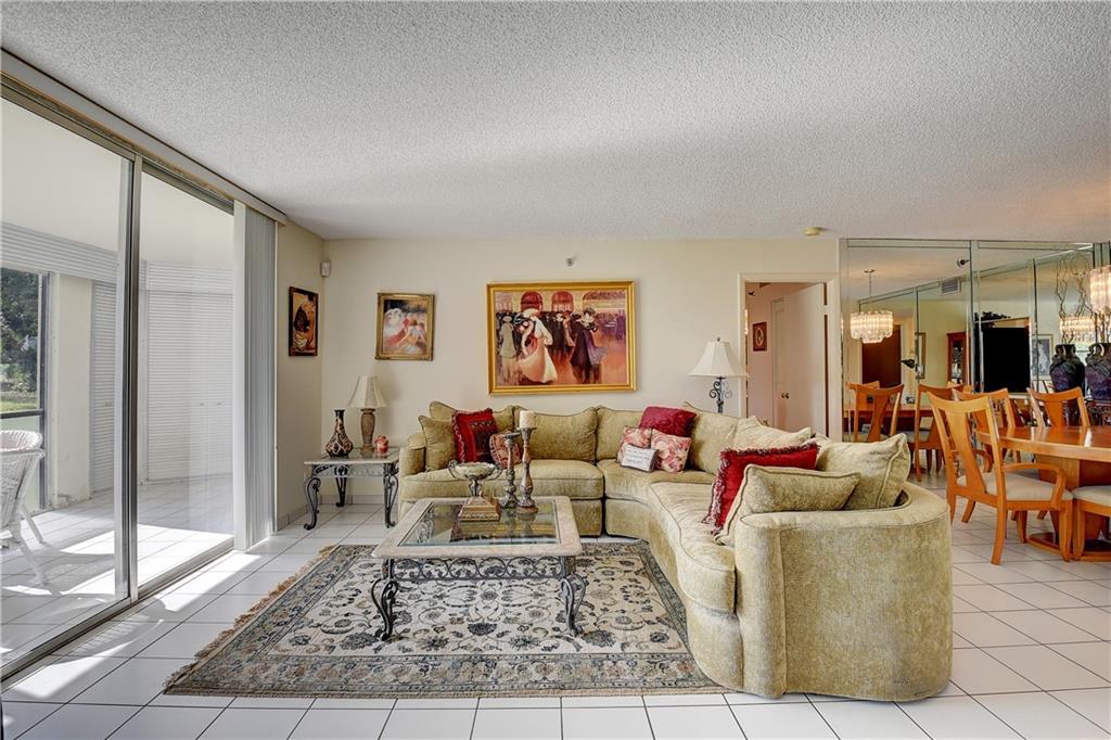 The Palms at Boca Teeca - Residential