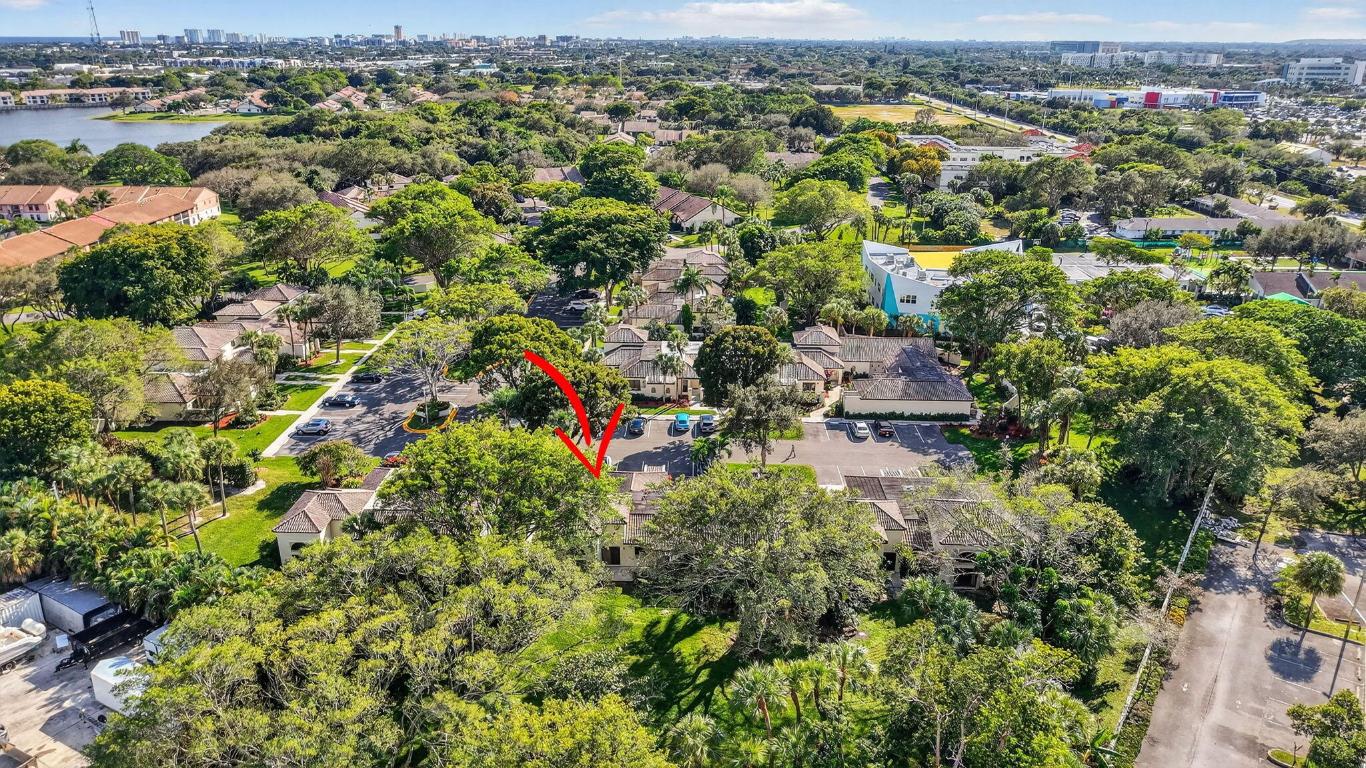 WINDWOOD UNIT I - Residential