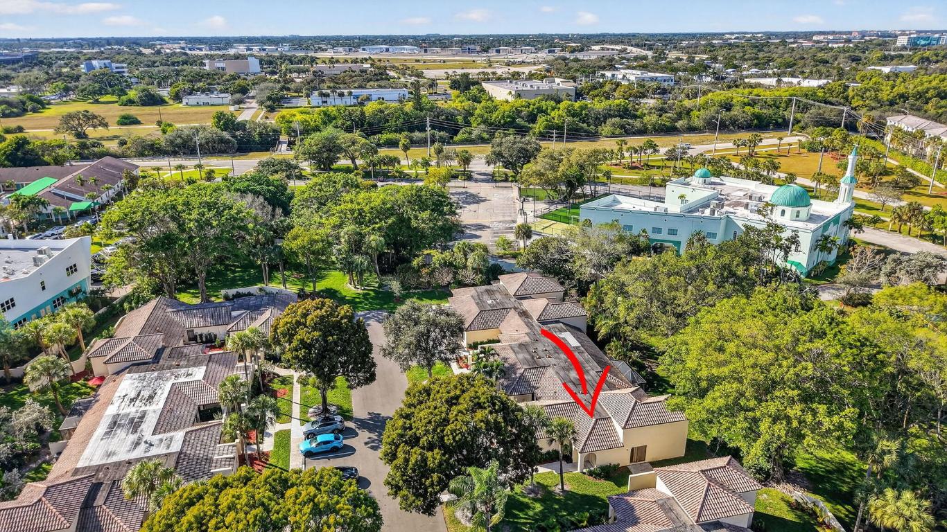 WINDWOOD UNIT I - Residential