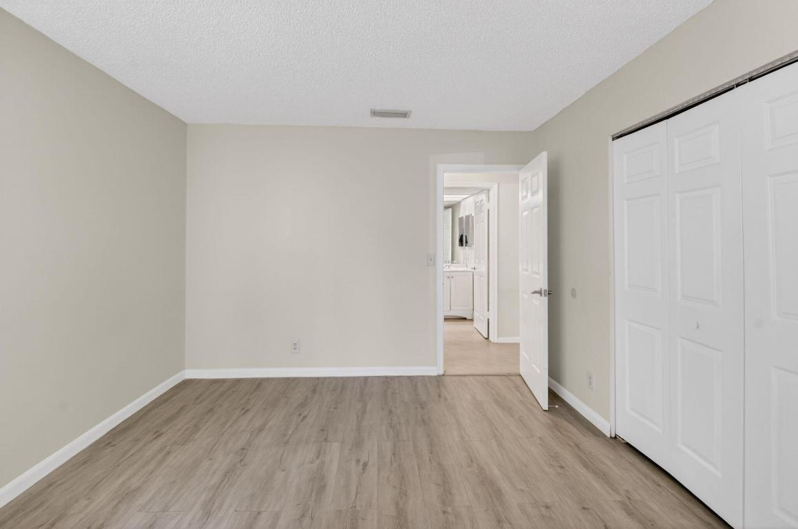 WINDWOOD UNIT I - Residential