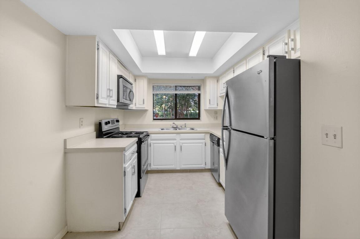 WINDWOOD UNIT I - Residential