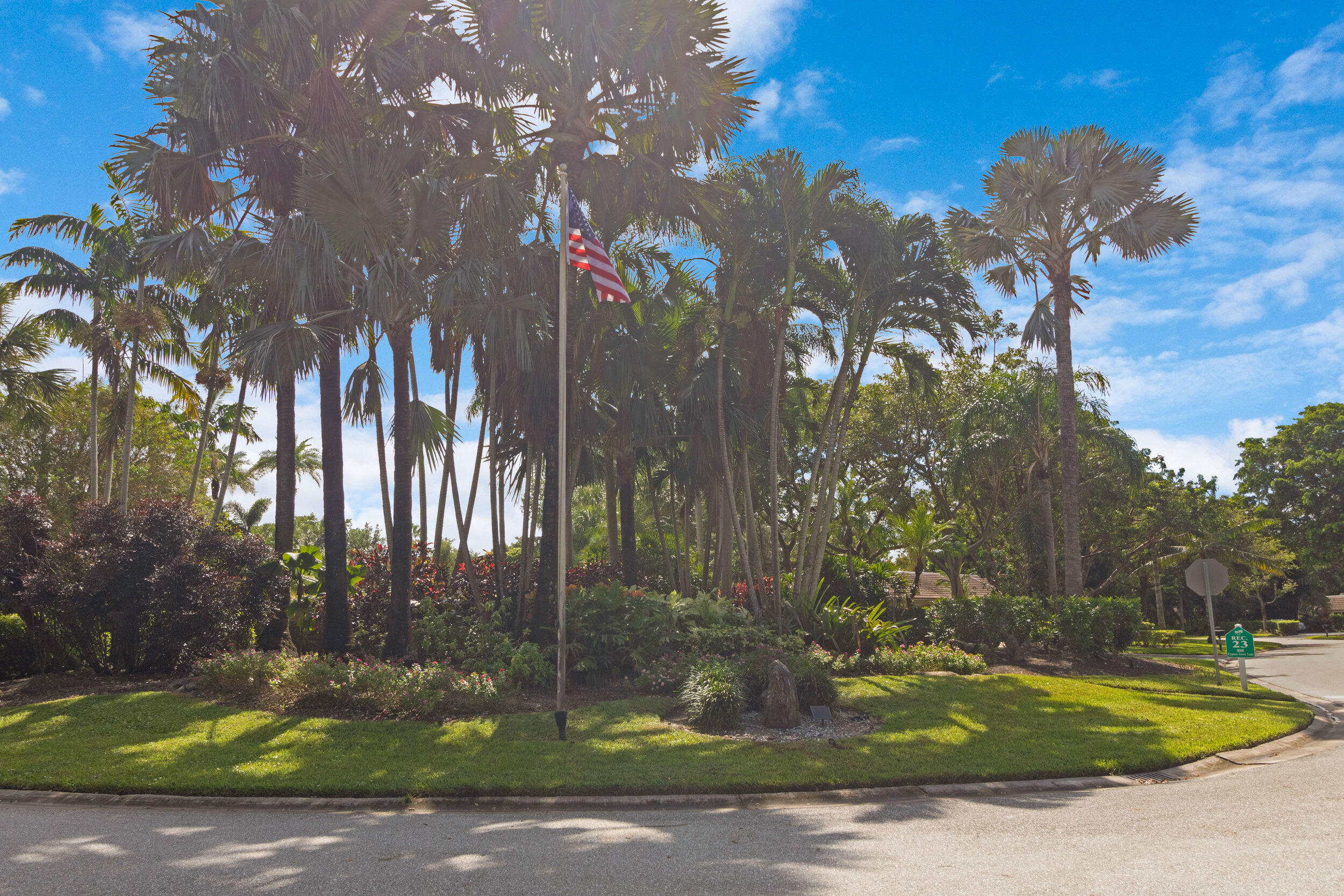 NO 123 PALM-AIRE COUNTRY CLUB - Residential
