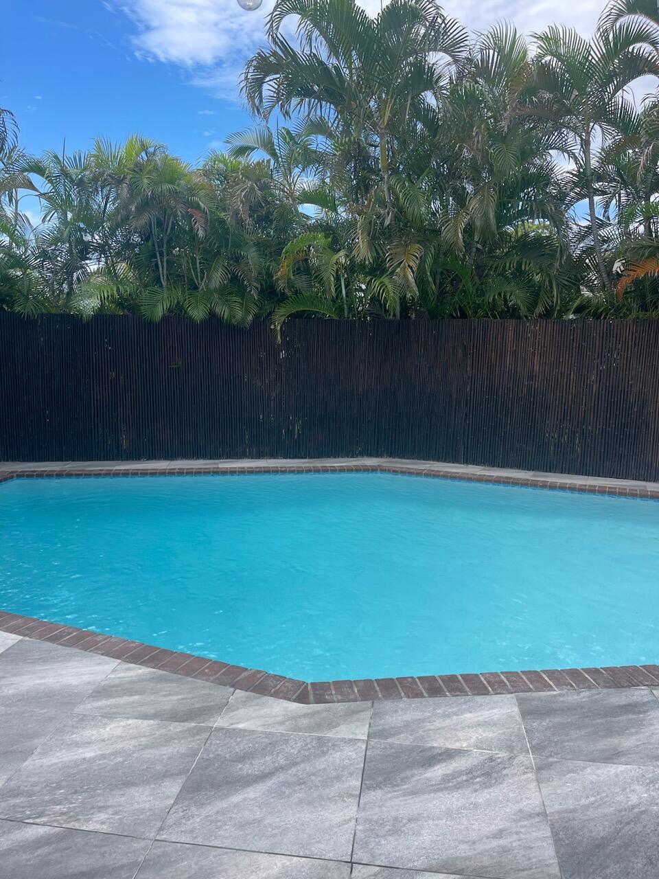 SABAL PARK - Residential