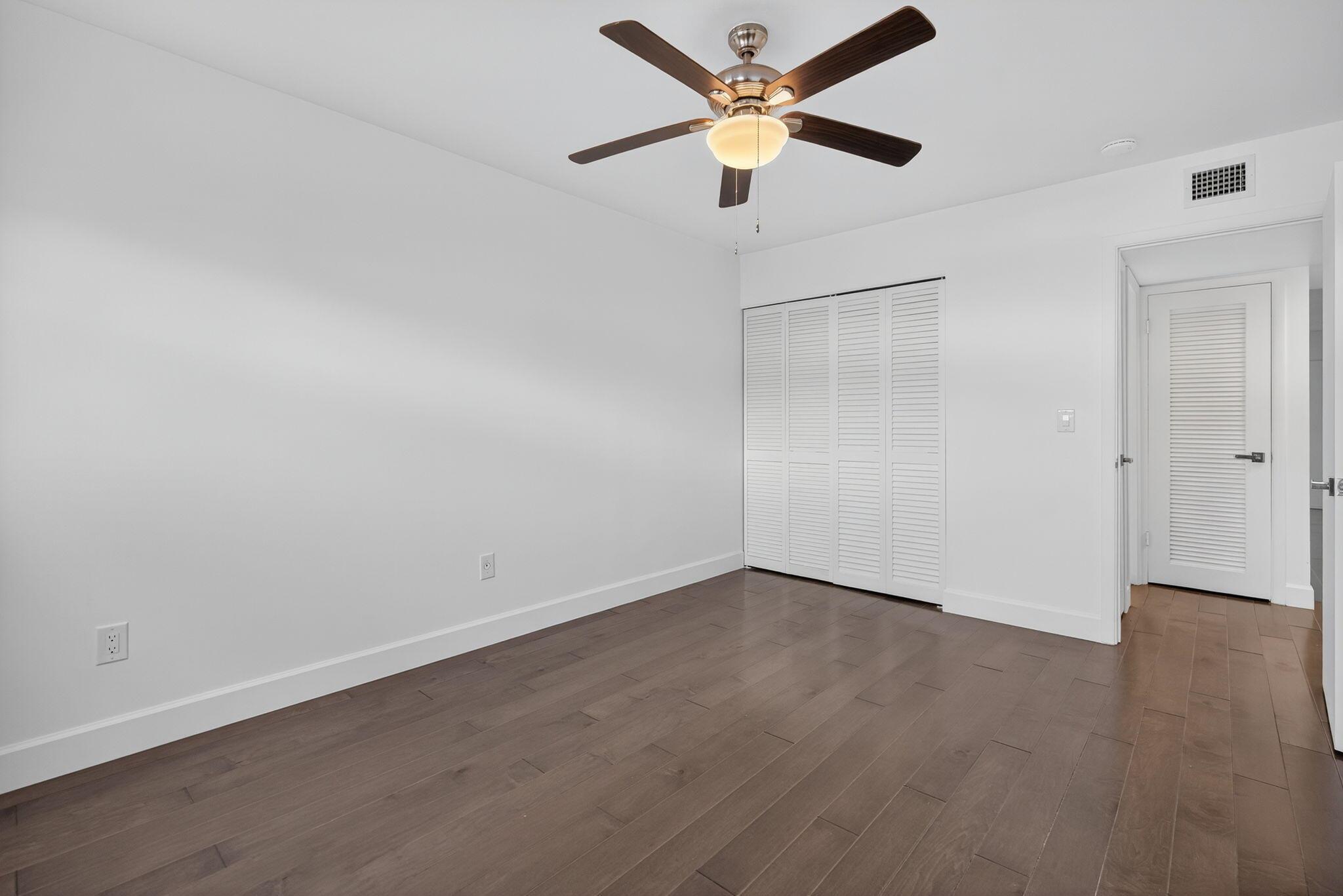 SHORE CLUB APTS B & C CON - Residential Lease