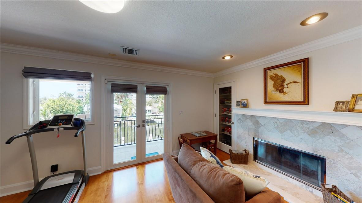 Gould Island 15-62 B - Residential